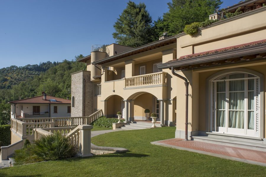 VILLA IN TOSCANA