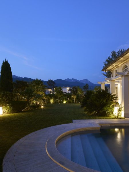 villa forte dei marmi – piscina frontale_galleria-5